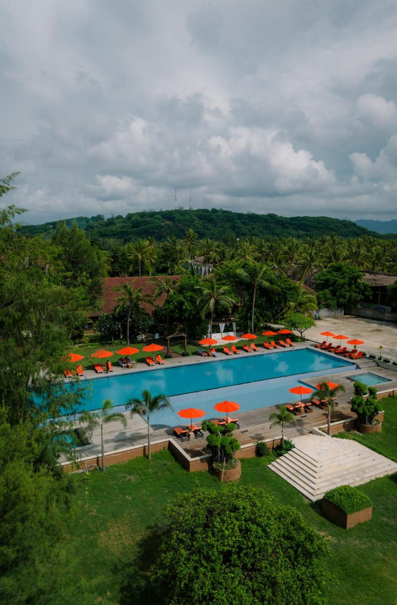 Hotel Ombak Sunset Gili Trawangan Exterior foto